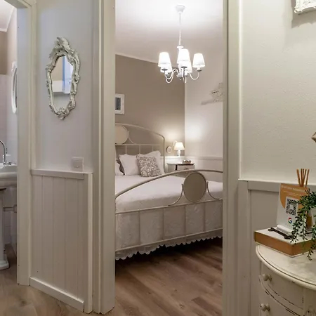 Bnbook Maison Charlotte Cottage Bosco
