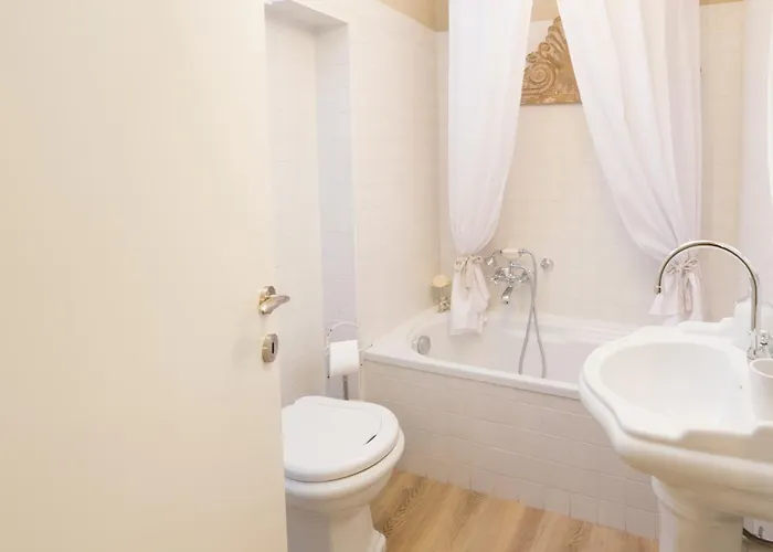 Bnbook Maison Charlotte Maggiore Apartman