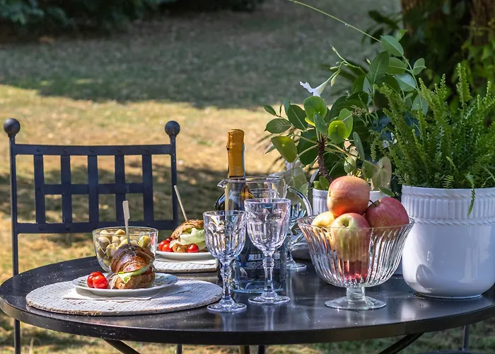 Bnbook Maison Charlotte Cottage Bosco Porto Valtravaglia